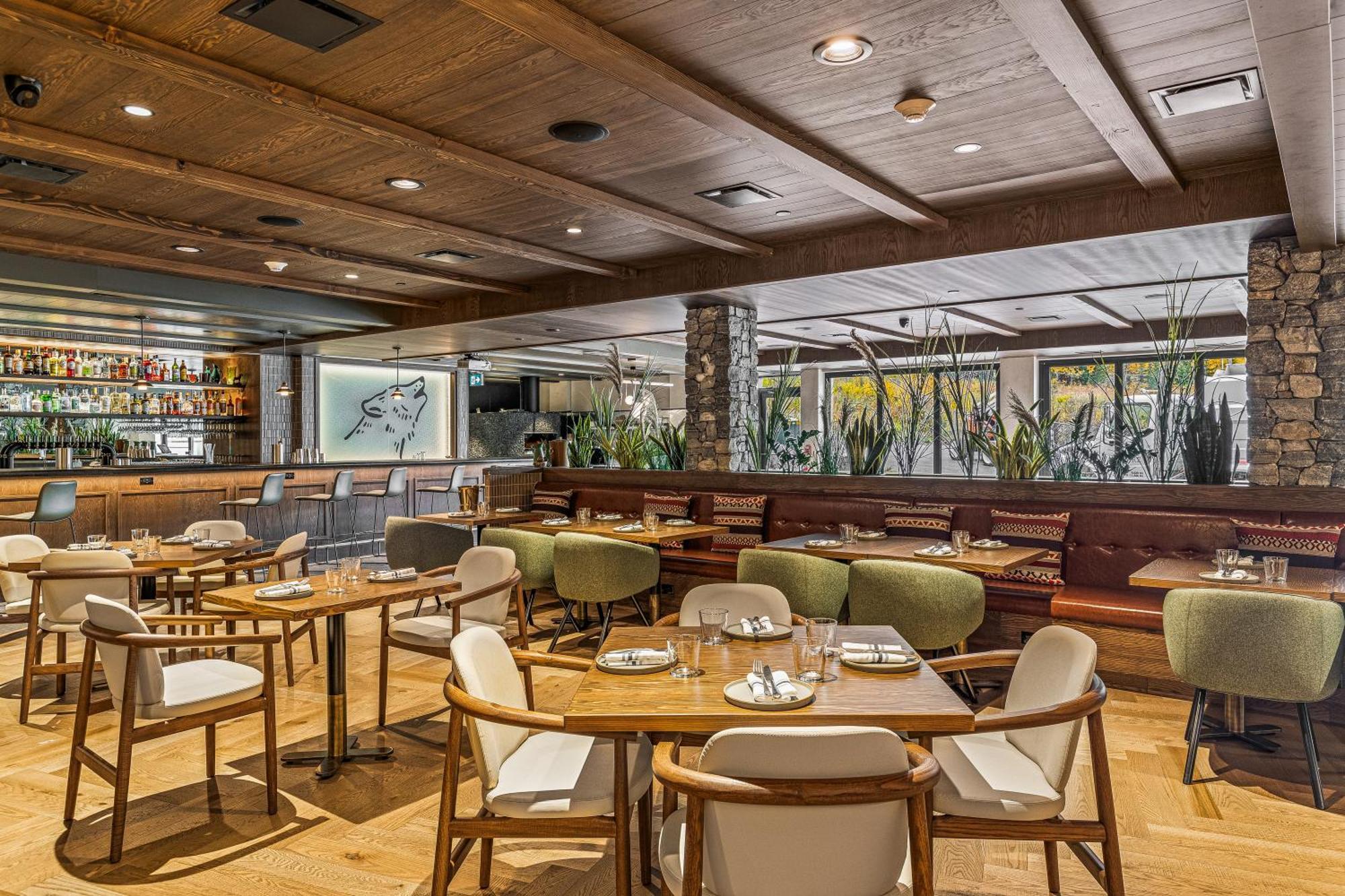 Mtn House By Basecamp Hotel Canmore Ngoại thất bức ảnh